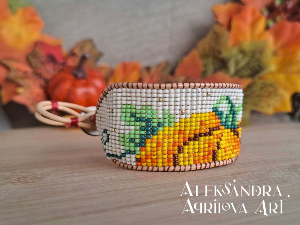 Ръчно изработена гривна от чешки мъниста "Тиквена приказка" - Александра Априлова